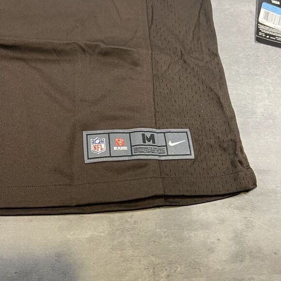 Nike Cleveland Browns‎ Football Jersey Men M Brown Gold On Field Joe Thomas HOF - Picture 9 of 12